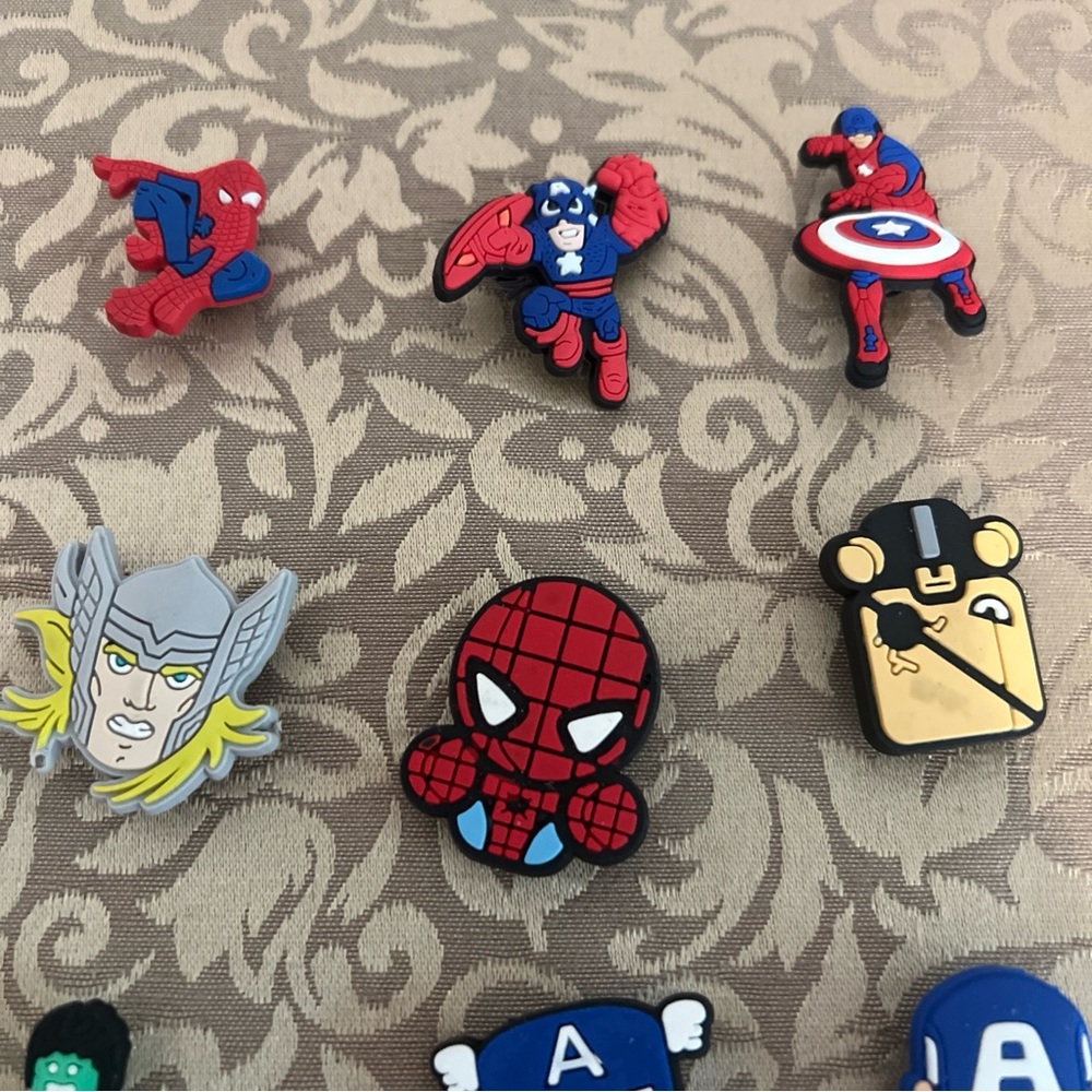 13 Superhero Croc Charms Hulk Spider-Man And More - Picture 2 of 10